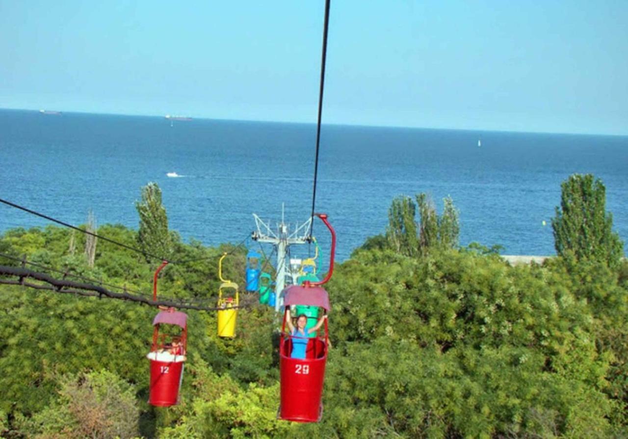Студия С Двориком В Отраде Odessa Exterior foto